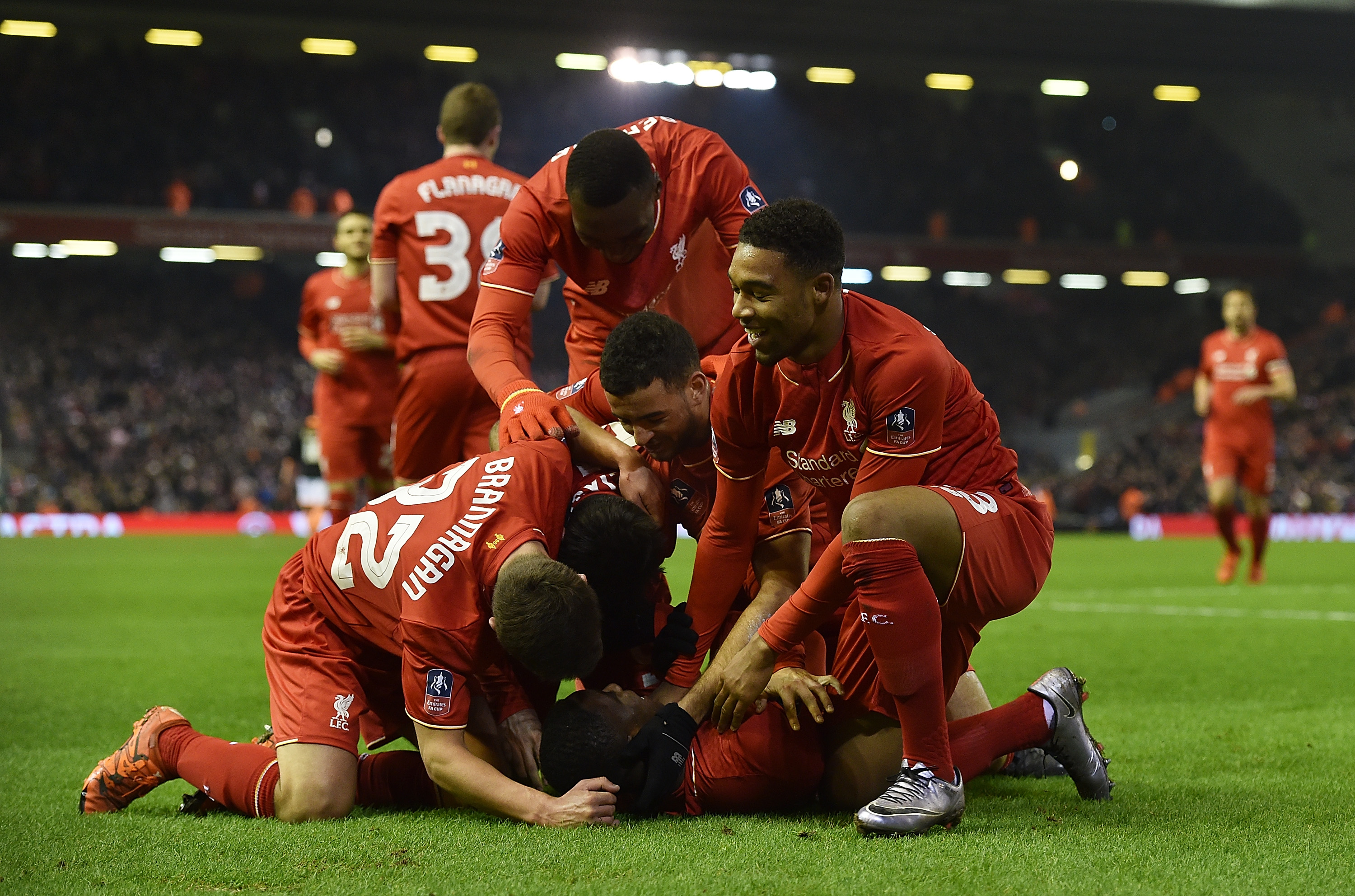 太阳居然惨败绿衫军30分，独行侠或进附加赛，杜兰特大合同泡汤了