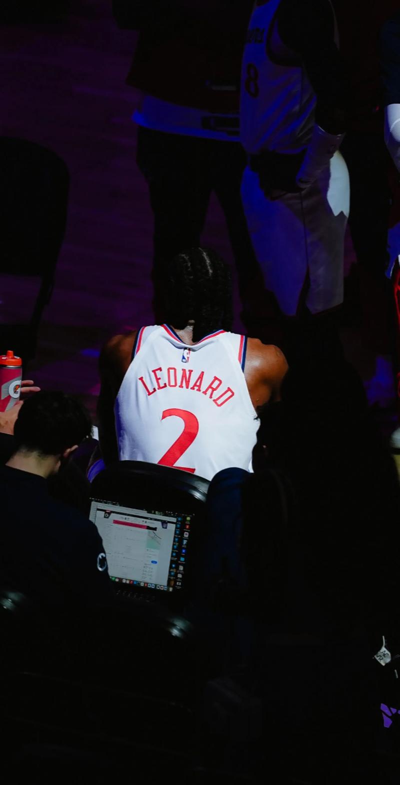 NBA：湖人连胜勇士终结
